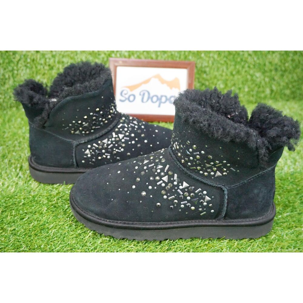 UGG Classic Galaxy Mini Bling Boot - 1103799 -‎ Women's Size 7